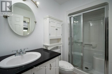 16 FOREST VALLEY DRIVE Quinte West (Frankford Ward) Ontario photo 32