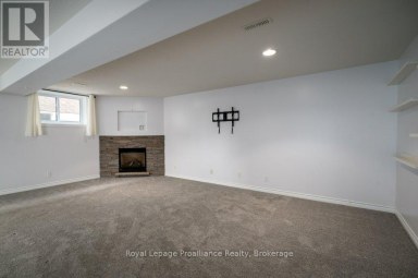 16 FOREST VALLEY DRIVE Quinte West (Frankford Ward) Ontario photo 41
