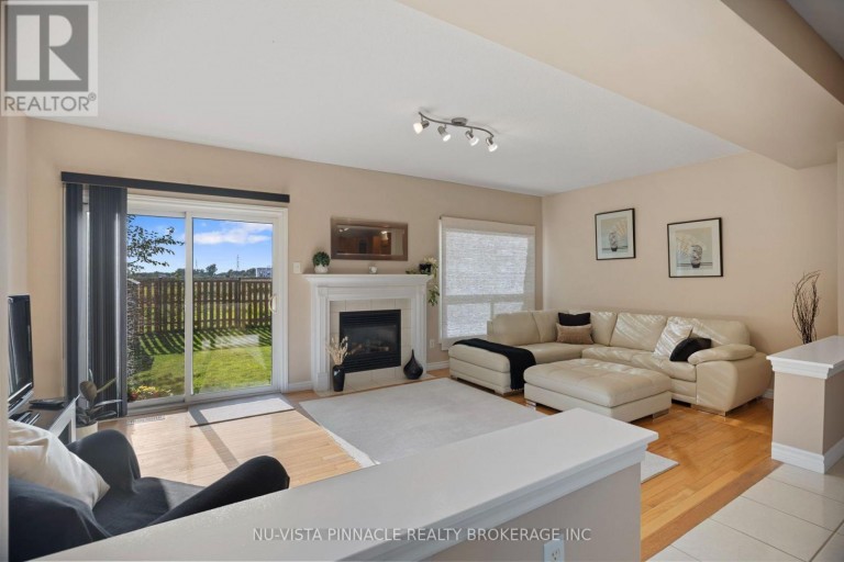 2504 MEADOWGATE BOULEVARD, London South (South U), Ontario, N6M1L8