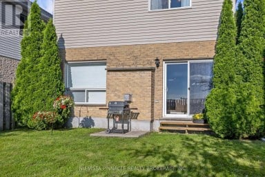 2504 MEADOWGATE BOULEVARD London South (South U) Ontario photo 27