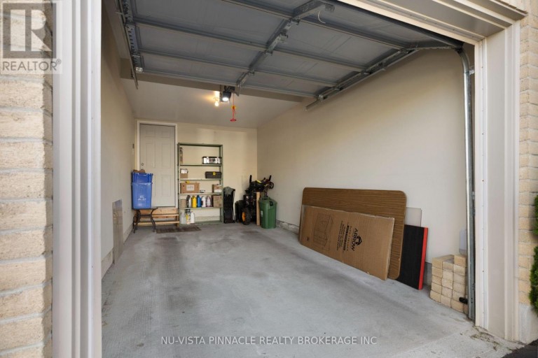 2504 MEADOWGATE BOULEVARD, London South (South U), Ontario, N6M1L8