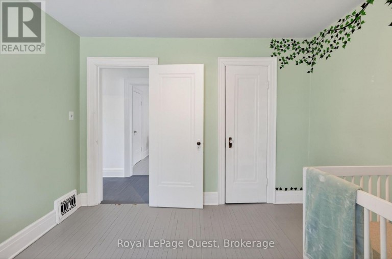 109 BRANT STREET E, Orillia, Ontario, L3V1Z3