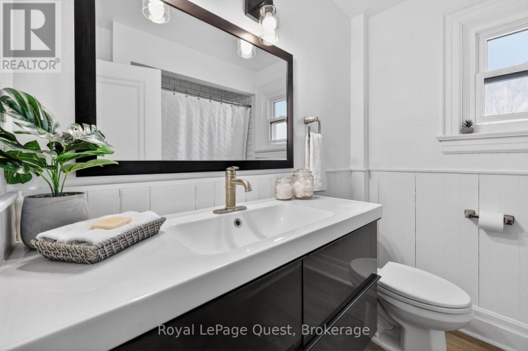 109 BRANT STREET E, Orillia, Ontario, L3V1Z3
