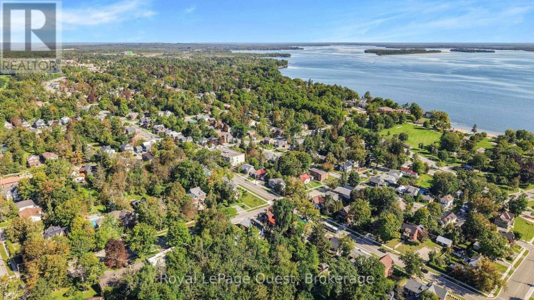 109 BRANT STREET E, Orillia, Ontario, L3V1Z3