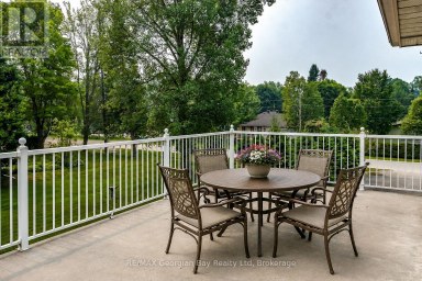 25 ALBERT AVENUE Tiny Ontario photo 12