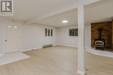 25 ALBERT AVENUE Tiny Ontario photo 22