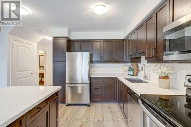 37 - 37 SILVER GLEN BOULEVARD Collingwood Ontario photo 15