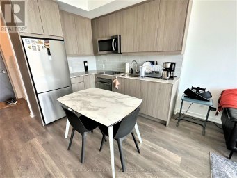 3004 - 32 FOREST MANOR ROAD Toronto (Henry Farm) Ontario photo 5