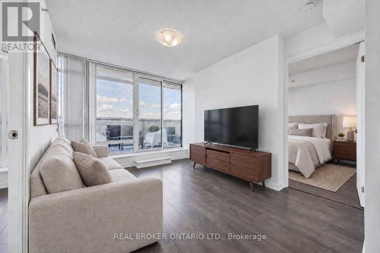 736 - 68 ABELL STREET, Toronto (Little Portugal), Ontario, M6J0B1