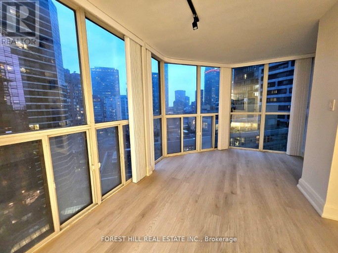 2105 - 24 WELLESLEY STREET W, Toronto (Bay Street Corridor), Ontario, M4Y2X6