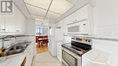 1503 - 80 ANTIBES DRIVE Toronto (Westminster-Branson) Ontario photo 16