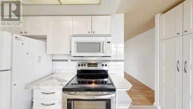 1503 - 80 ANTIBES DRIVE Toronto (Westminster-Branson) Ontario photo 17