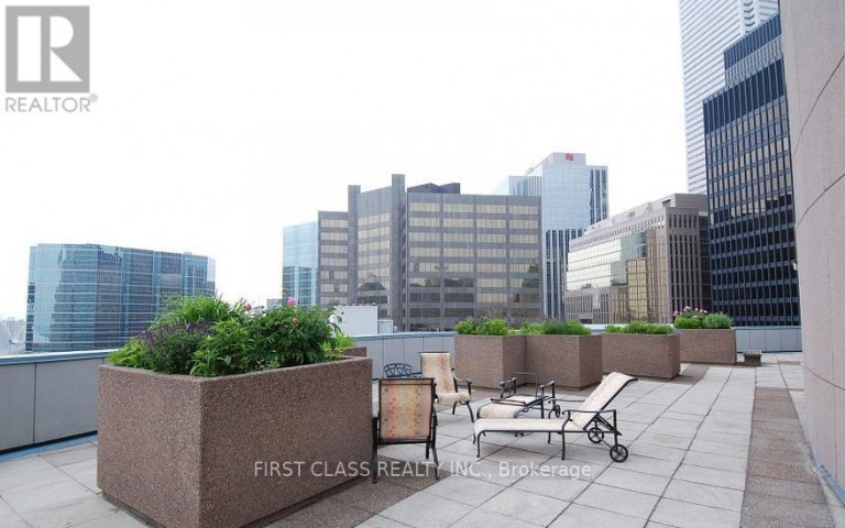 1303 - 33 UNIVERSITY AVENUE, Toronto (Waterfront Communities), Ontario, M5J2S7