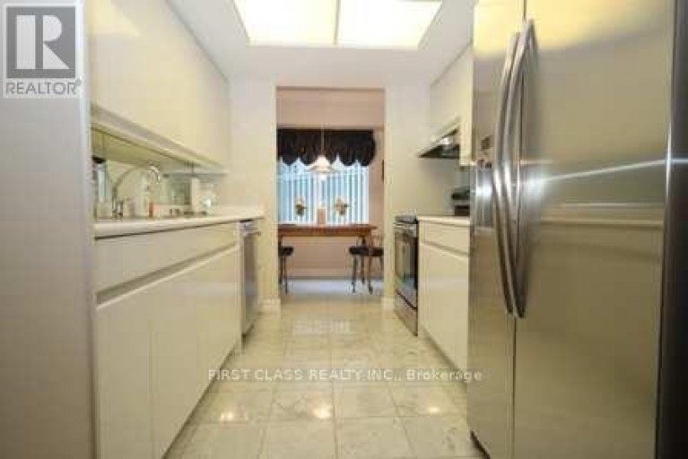 1303 - 33 UNIVERSITY AVENUE, Toronto (Waterfront Communities), Ontario, M5J2S7
