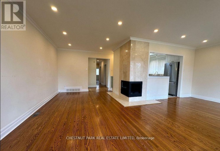 184 BURBANK DRIVE, Toronto (Bayview Village), Ontario, M2K1P4