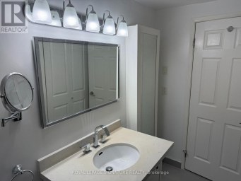 1705 - 80 CUMBERLAND STREET Toronto (Annex) Ontario photo 19