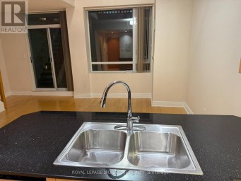 1705 - 80 CUMBERLAND STREET Toronto (Annex) Ontario photo 6