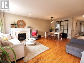 13 MULBERRY CRESCENT Toronto (Oakwood Village) Ontario photo 2