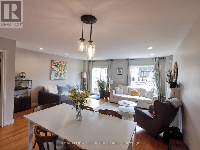 13 MULBERRY CRESCENT, Toronto (Oakwood Village), Ontario, M6C1N4
