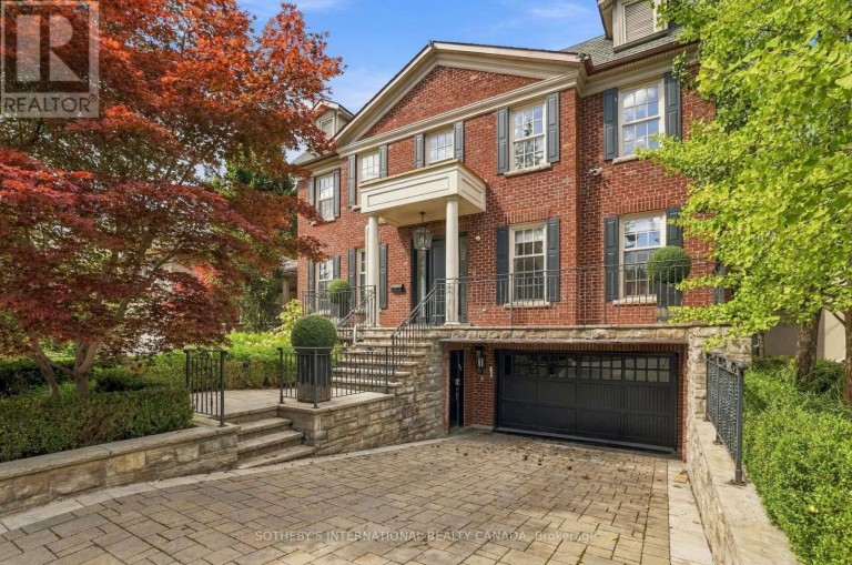 230 HILLHURST BOULEVARD, Toronto (Bedford Park-Nortown), Ontario, M5N1P4
