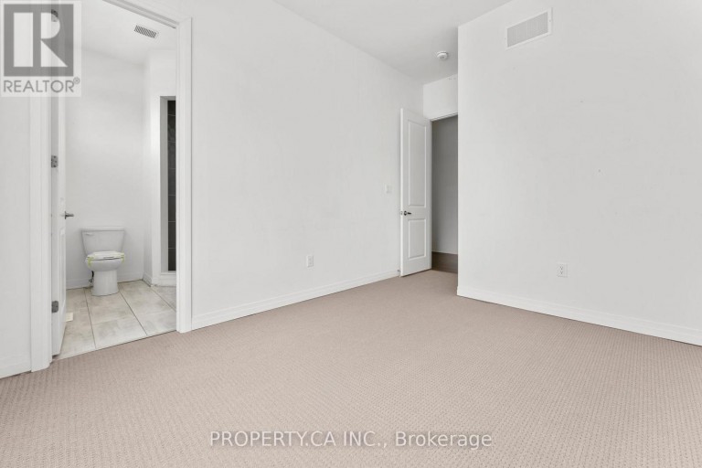 2 YACHT DRIVE, Clarington (Bowmanville), Ontario, L1C4A9