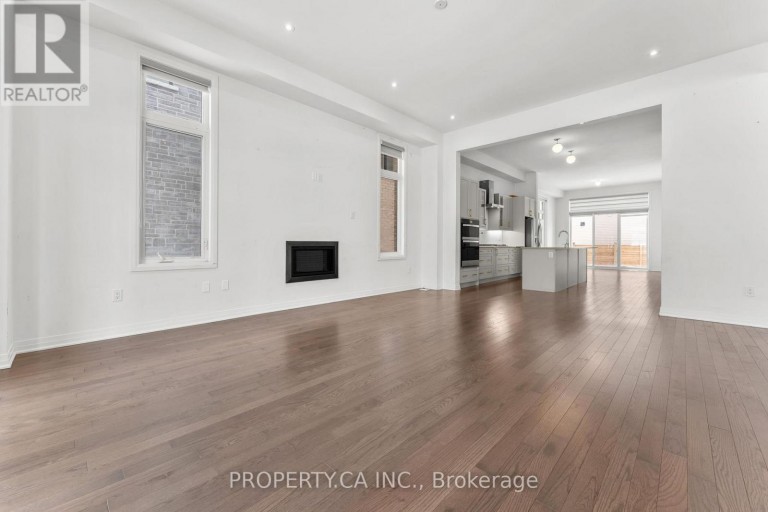 2 YACHT DRIVE, Clarington (Bowmanville), Ontario, L1C4A9