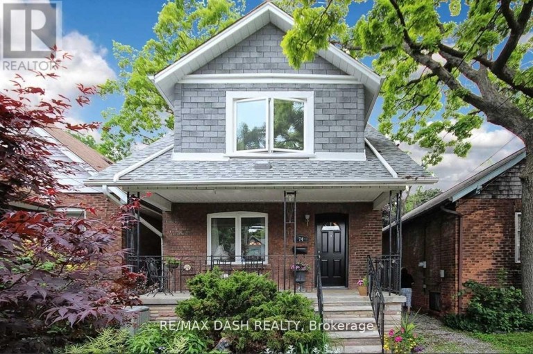 74 OAK PARK AVENUE, Toronto (Woodbine-Lumsden), Ontario, M4C4M3