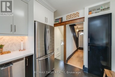 74 OAK PARK AVENUE Toronto (Woodbine-Lumsden) Ontario photo 11