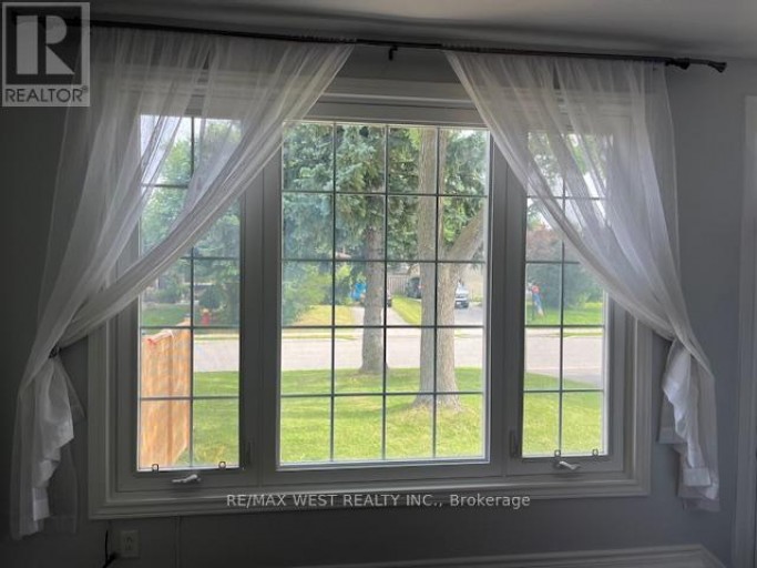 241 ASHLAR ROAD, Richmond Hill (Crosby), Ontario, L4C2W7