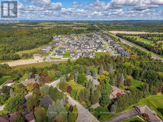 86 SCULPTURE GARDEN LANE, Vaughan (Kleinburg), Ontario, L4H4P1