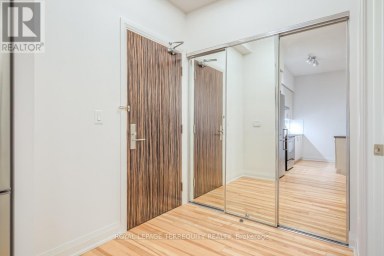 230 - 8763 BAYVIEW AVENUE Richmond Hill (Doncrest) Ontario photo 4