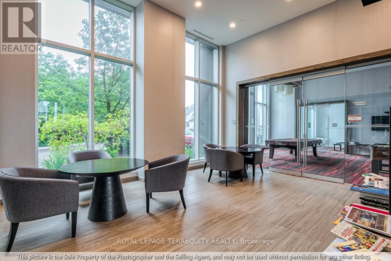 230 - 8763 BAYVIEW AVENUE, Richmond Hill (Doncrest), Ontario, L4B3V1