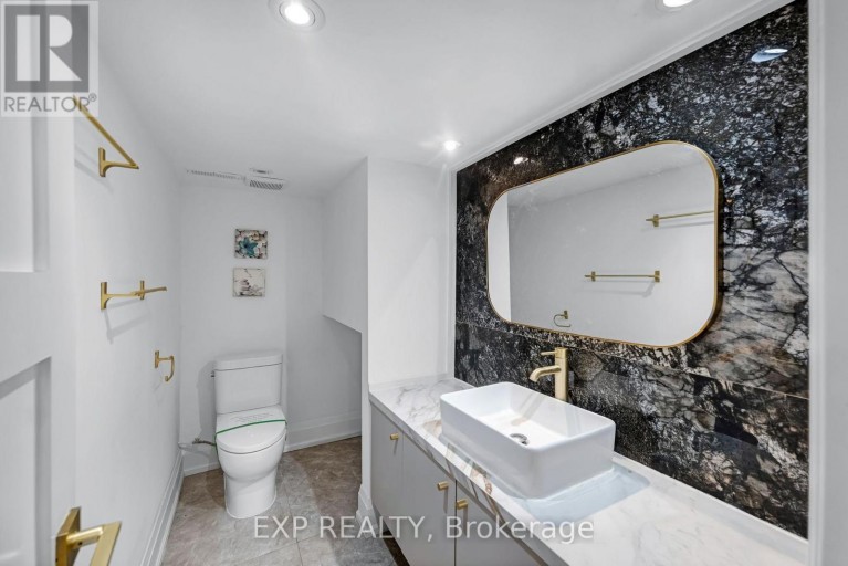 388 BOUCHIER STREET, Georgina (Historic Lakeshore Communities), Ontario, L4P3C8