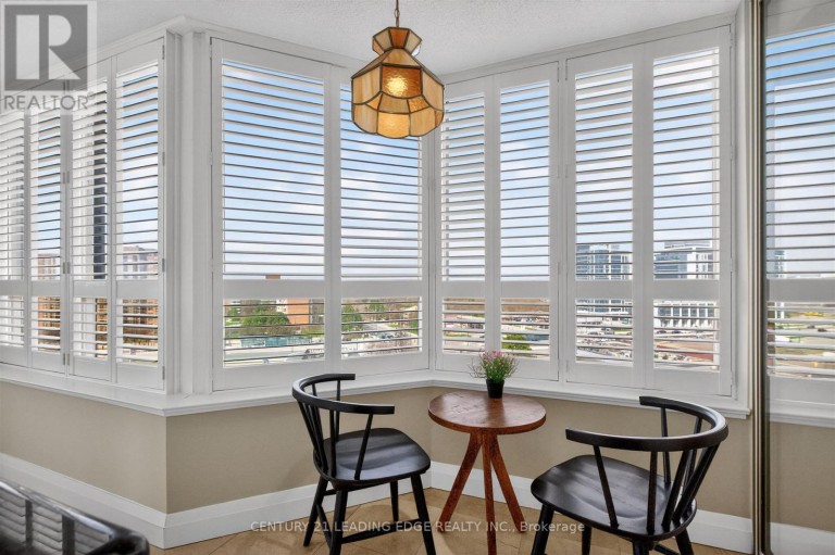 1011 - 33 WELDRICK ROAD E, Richmond Hill (Observatory), Ontario, L4C8W4