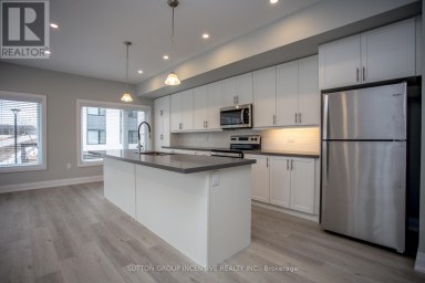 1497 PURCHASE PLACE Innisfil (Lefroy) Ontario photo 6