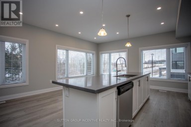 1497 PURCHASE PLACE Innisfil (Lefroy) Ontario photo 9