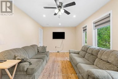 69 VIRGINIA BOULEVARD Georgina (Virginia) Ontario photo 15
