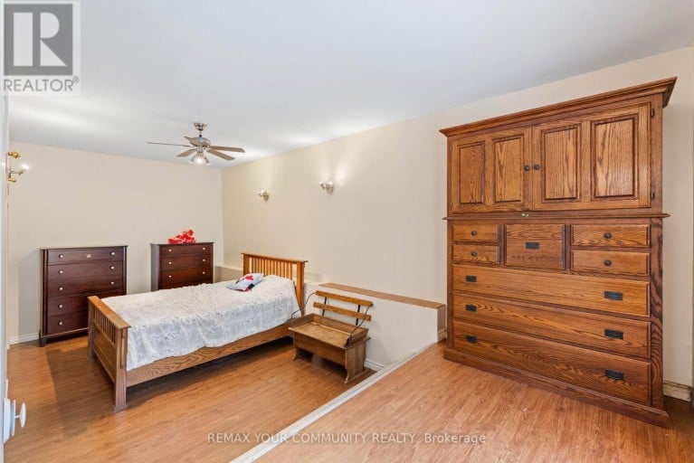 69 VIRGINIA BOULEVARD, Georgina (Virginia), Ontario, L0E1R0