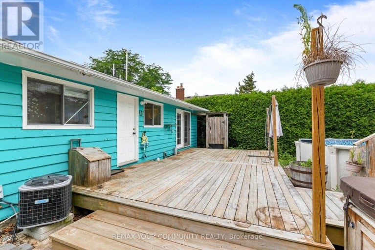 69 VIRGINIA BOULEVARD, Georgina (Virginia), Ontario, L0E1R0