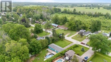 69 VIRGINIA BOULEVARD Georgina (Virginia) Ontario photo 36