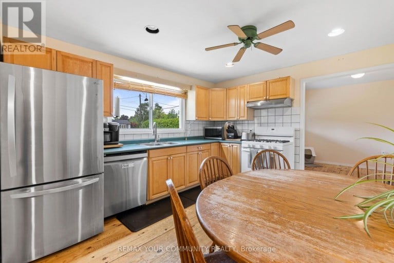 69 VIRGINIA BOULEVARD, Georgina (Virginia), Ontario, L0E1R0