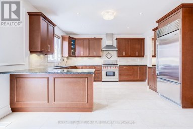 32 WEST COAST TRAIL King (Nobleton) Ontario photo 15