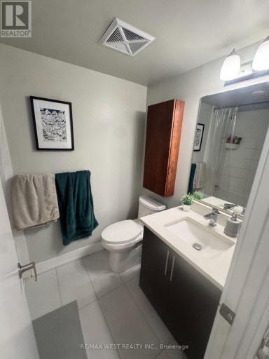 52 - 3 ELSIE LANE, Toronto (Dovercourt-Wallace Emerson-Junction), Ontario, M6P0B8