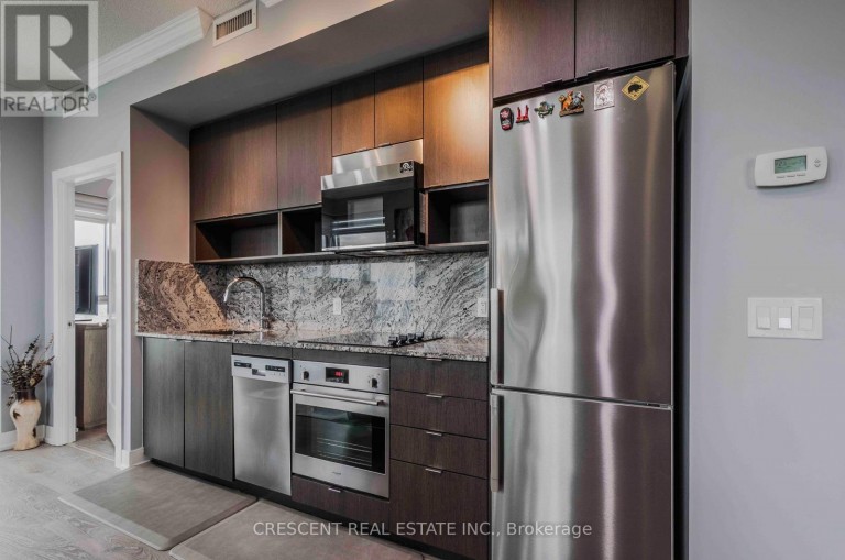 3016 - 9 MABELLE AVENUE, Toronto (Islington-City Centre West), Ontario, M9A0E1
