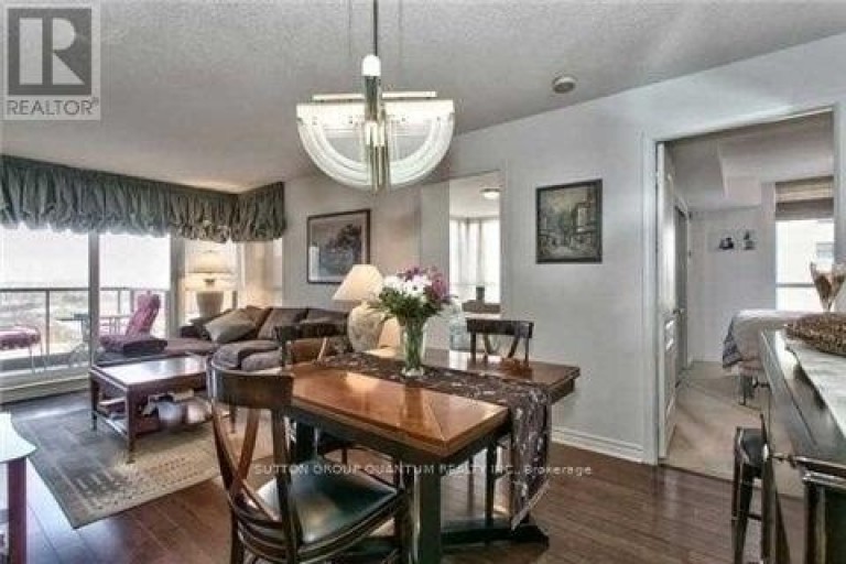 1008 - 4090 LIVING ARTS DRIVE, Mississauga (City Centre), Ontario, L5B4M8