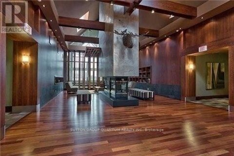 1008 - 4090 LIVING ARTS DRIVE, Mississauga (City Centre), Ontario, L5B4M8