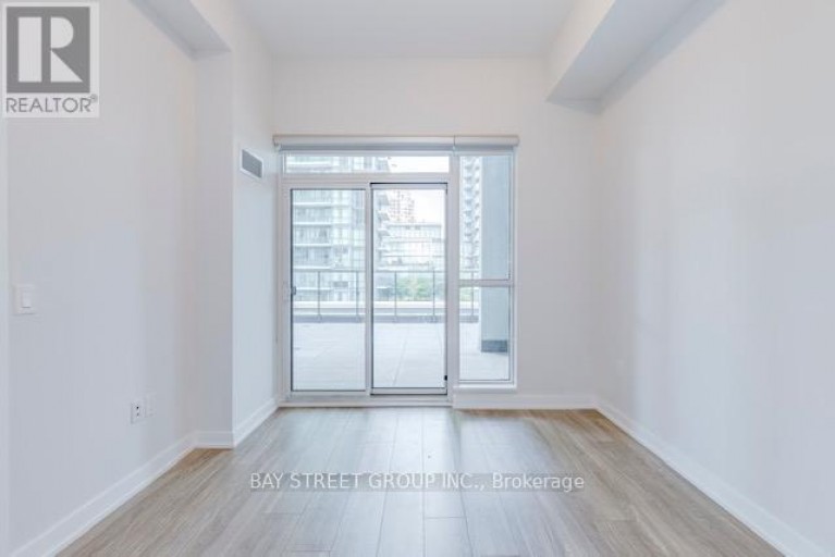 610 - 4085 PARKSIDE VILLAGE DRIVE, Mississauga (Creditview), Ontario, L5B0K9