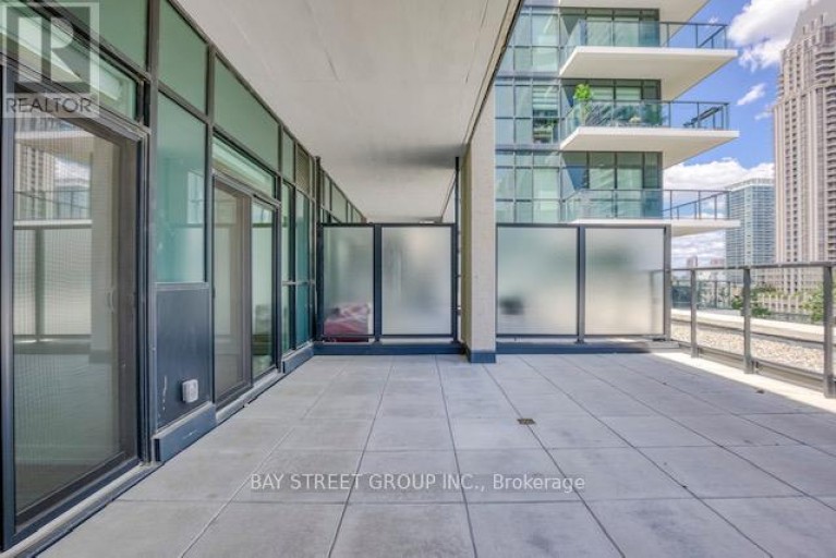 610 - 4085 PARKSIDE VILLAGE DRIVE, Mississauga (Creditview), Ontario, L5B0K9