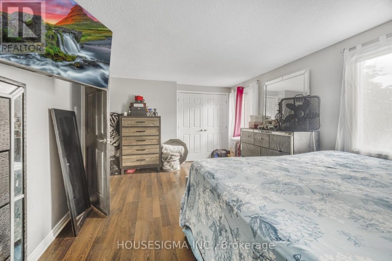 61 - 105 HANSEN ROAD N, Brampton (Madoc), Ontario, L6V3C9