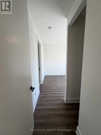 212 ELLIS AVENUE, St. Catharines (Oakdale), Ontario, L2P0H2